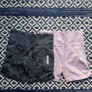 Pink and black gymshark shorts bundle size xs